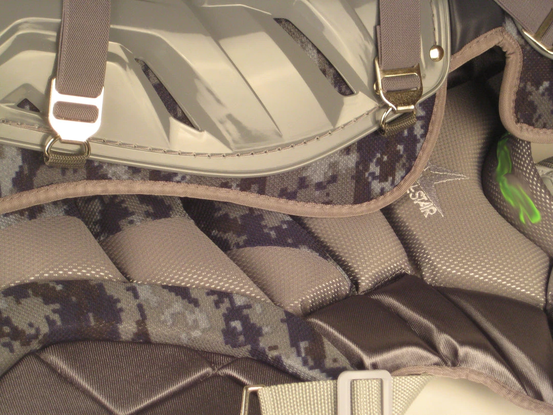 Catcher's Gear All-Star Bull Pen - CP30 Chest Protector & LG30W Leg Guards 1 Catcher's Gear All-Star Bull Pen - CP30 Chest Protector & LG30W Leg Guards