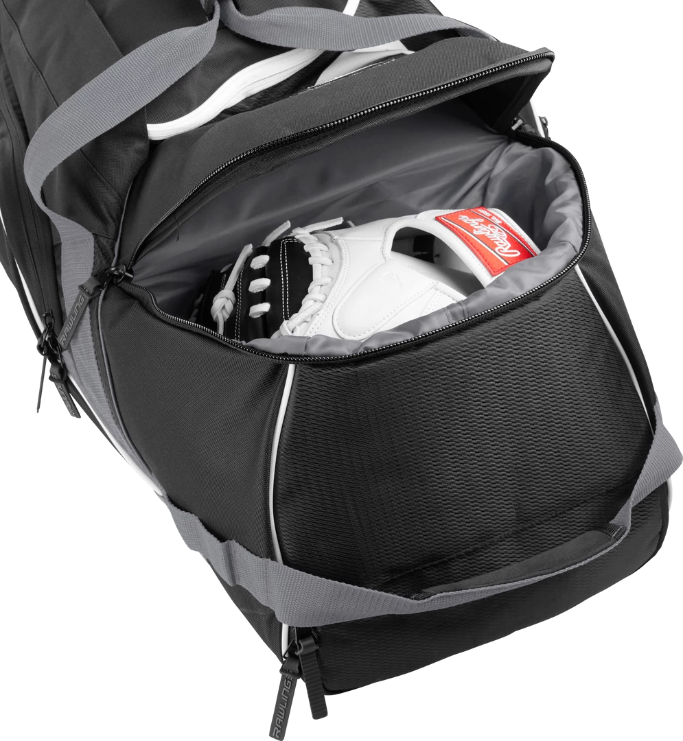 Rawlings R1502 Wheeled Catcher's Bag 16 Rawlings R1502 Wheeled Catcher's Bag